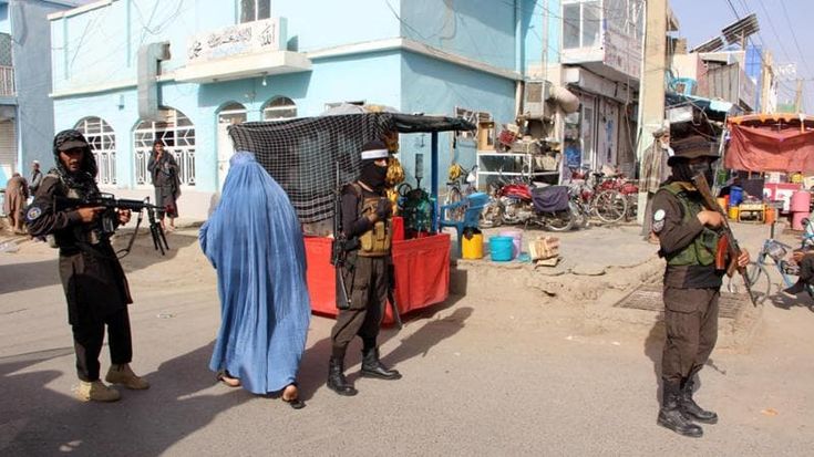 Afghanistan, la rivolta delle donne: “I talebani ci vietano tutto, ora basta”