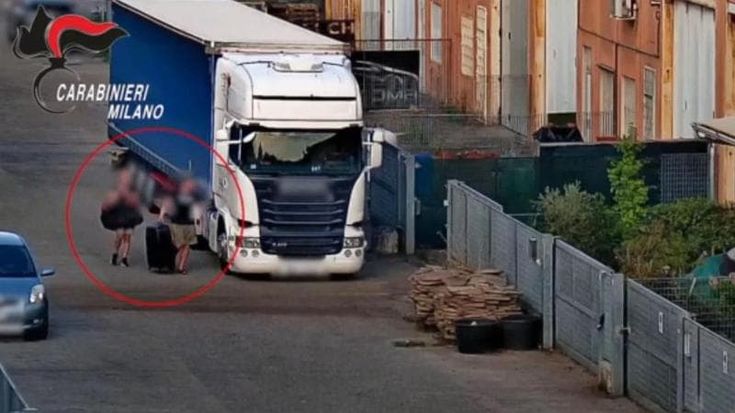 Quintali di droga nei tir in arrivo dalla Spagna, 13 arresti