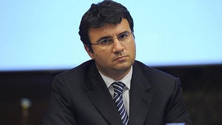 Catania, tutti pazzi per Abramo: il cattolico amato dalla sinistra diventa un totem di Forza Italia
