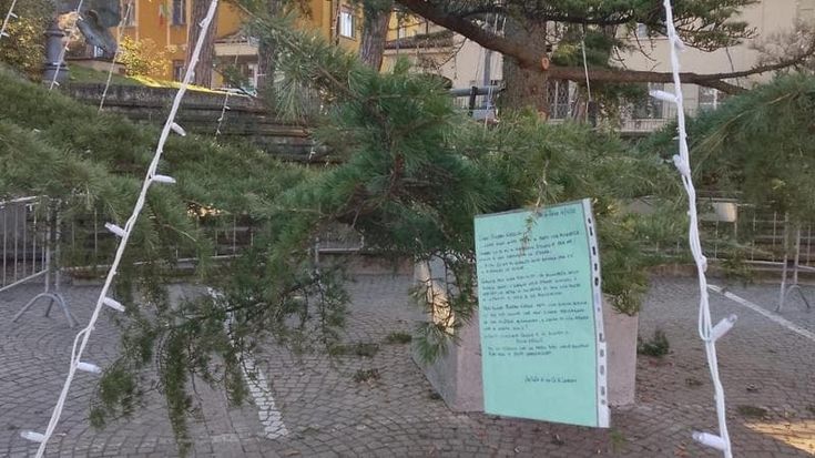“Caro Babbo Natale, asfaltaci le strade”, la lettera degli abitanti della Val di Zena