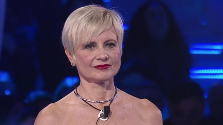 Ascolti tv, “Dalla strada al palco” vince la serata. Antonella Elia prima finalista al Gf Vip