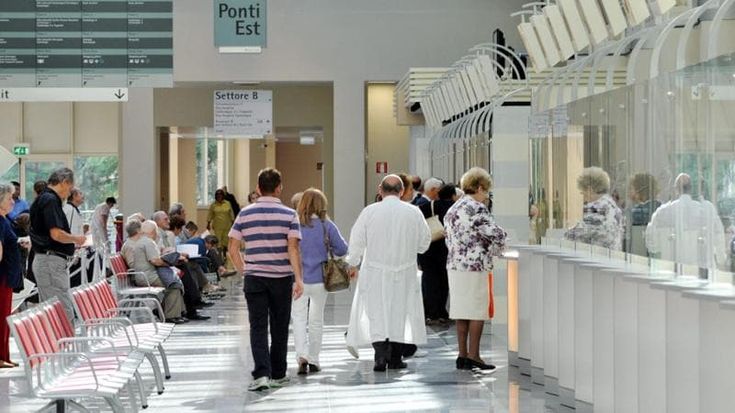 Lotta alle liste d’attesa, la Regione affida a Poste Italiane il centro di controllo del Cup unico