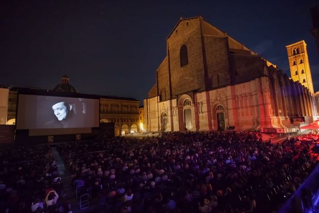Cinema ritrovato, 5mila in piazza per i 100 anni di Welles