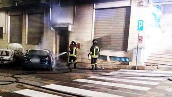 Ceglie Messapica, in fiamme l'auto dell'assessore appena nominato. Lacala: "Mai avuto pressioni"