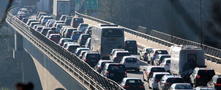 Il mondo dell'auto attacca il Governo: "Mancanza di strategia da parte della politica nazionale"