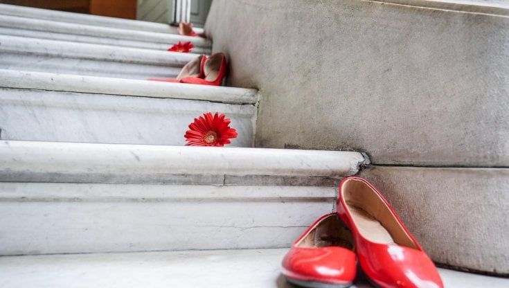 Violenza sulle donne, Lucia Caiazzo: "Rischiavo di morire, l'ho denunciato e mi sono salvata"