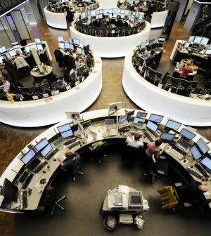 Spinta all'export e deflazione addio. Ora l'Italia fa il tifo per la svalutazione