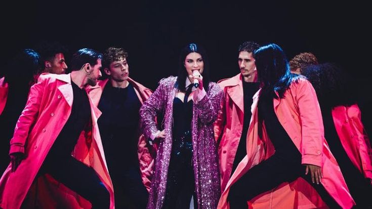 Laura Pausini al PalaSele il 26 e 27 dicembre: “Qui un calore unico”