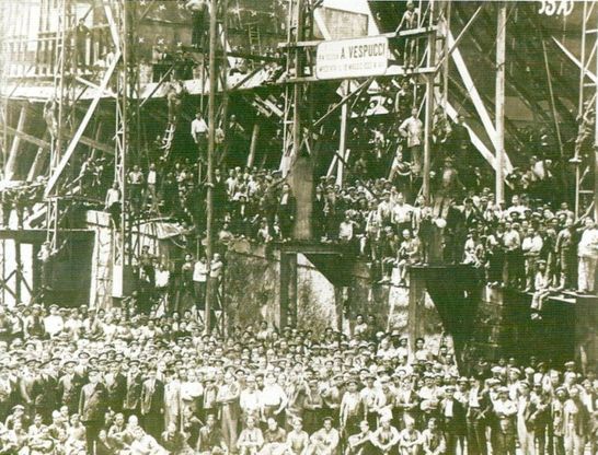 Dall'impostamento al varo, il Vespucci 85 anni fa
