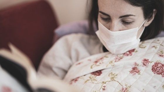 Coronavirus, ecco perché colpisce l'olfatto
