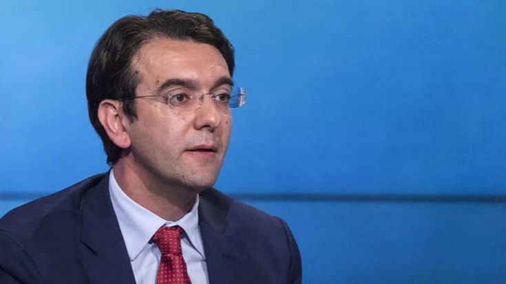 D’Attorre (Pd): “Uno spot, nessun passo avanti ma cediamo su armi e tasse a Big Tech”