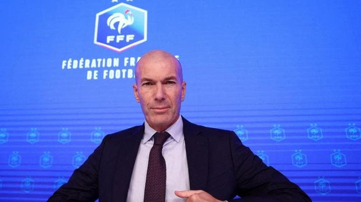 Francia, parte l’era Zidane: “Per essere ct della nazionale ho rifiutato tante offerte dei club”