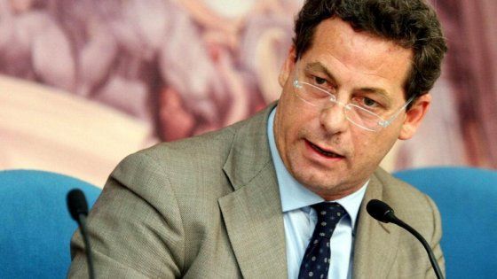 Forza Italia: Berlusconi nomina Miccichè commissario in Sicilia