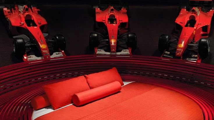 Airbnb Icona, la Ferrari come non l’avete mai vissuta