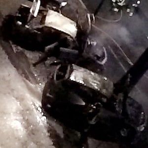 Tre auto in fiamme in corso Galileo Ferraris, traffico in tilt