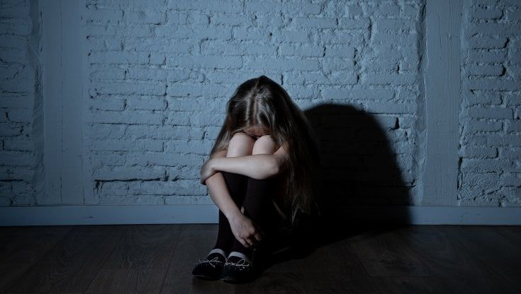 Nel Lazio aumentate dell'89% le violenze sessuali aggravate sui minori: quasi sempre le vittime sono bambine