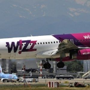 Caselle, Wizz Air fa rotta su Cracovia e porta a tre i voli su Bucarest