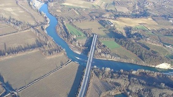 Asti-Cuneo, Toninelli rassicura i sindaci: "Nessun declassamento dell'autostrada, la finiremo al più presto"
