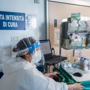 Coronavirus, sedici le segnalazioni di decessi in Liguria