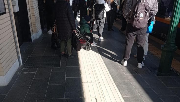 Treni, guasto sulla linea Lecce-Bari: ritardi fino a 120 minuti per regionali e intercity