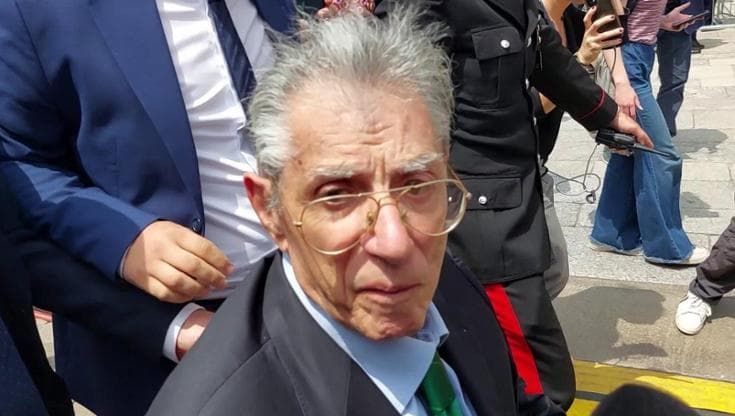 Funerali Berlusconi, Bossi: "I suoi valori erano il bello, il buono e il giusto"