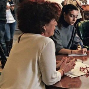 "A che serve andare al liceo?". I ragazzi intervistano la ministra