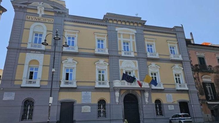 Commissione d’accesso a Castellammare: Pd e 5 Stelle escono dall’amministrazione