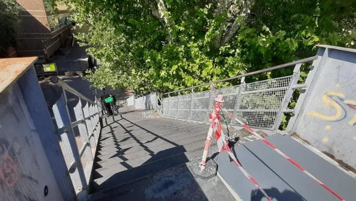 Restyling delle passerelle, lavori cartelli a Campo di Marte