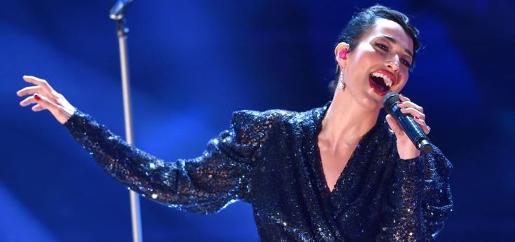 Nina Zilli, da Sanremo all'autoerotismo in video: "L'imbarazzo &egrave; arrivato dopo"