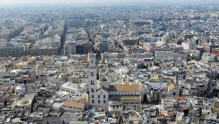 Case, in Puglia vola la compravendita: record nelle città turistiche e nelle zone industriali