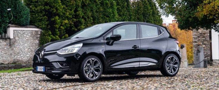 Renault Clio, c'è il tocco di Moschino 