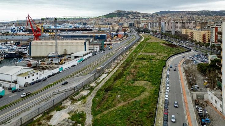 Napoli, parco della Marinella: zinco e piombo nei suoli, analisi in corso sui terreni