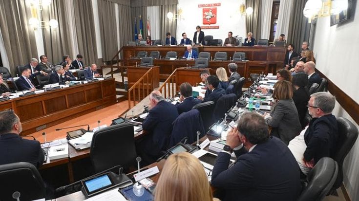 Reddito di cittadinanza entro i primi 100 giorni tra gli obiettivi di Giani