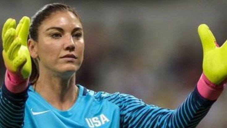 Hope Solo arrestata: ubriaca alla guida con i figli in macchina. Rischia di finire in carcere