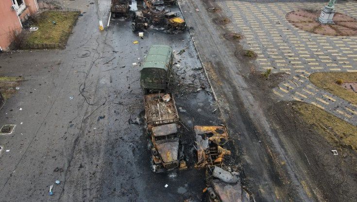 Ucraina, il documento catturato ai russi: "Offensiva lunga 15 giorni"