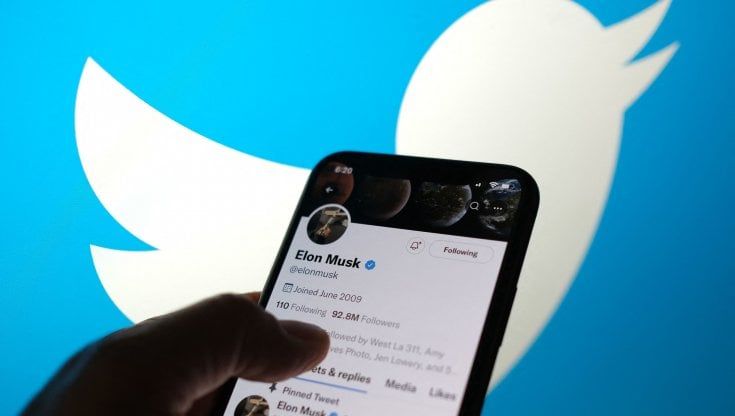 Anno 2022, fuga da Twitter: “Musk fa il padrone e noi per protesta chiudiamo il profilo”