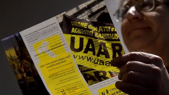 A Parma il raduno degli atei: "Siamo 10 milioni in Italia"