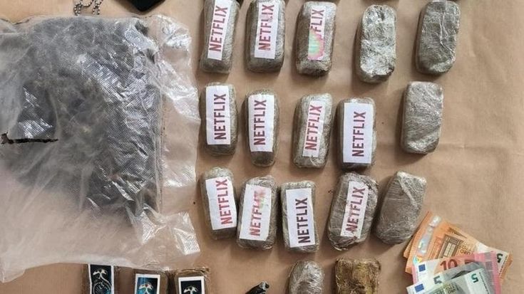 Panetti di hashish e marijuana targati “Netflix”: così gli spacciatori si erano fatti un nome nella piazza lodigiana