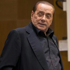 Corsa a sindaco, Berlusconi benedice Bignami