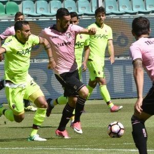 Palermo-Bologna, le pagelle: solo Lo Faso raggiunge la sufficienza