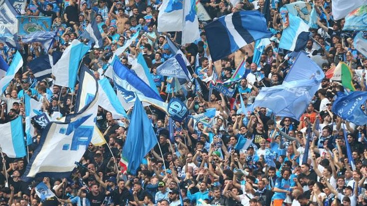Solo 300 biglietti per Fiorentina-Napoli, gli ultrà: “Non ci saremo”. Ma è già febbre Champions