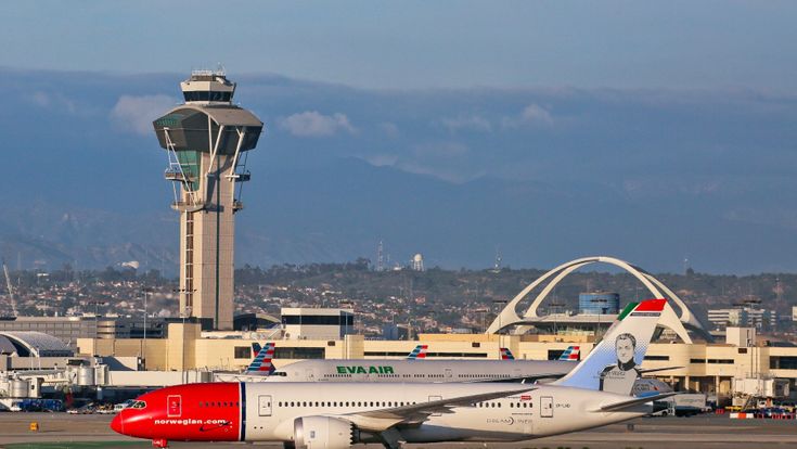 Low cost, la battaglia perduta sui voli tra Europa e Usa