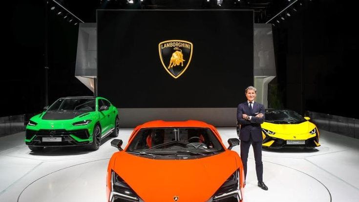 Lamborghini, la rivoluzione: settimana di lavoro a 4 giorni. C’è l’intesa sindacale