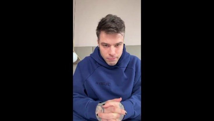 Fedez, la malattia e la fragilità delle star. Quando il destino è più forte dei "guerrieri"