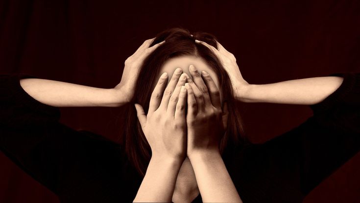Emicrania: le nuove teorie sulle cause- E' la tempesta perfetta