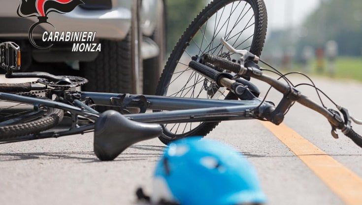 Investe uomo in bici, lo picchia e lo minaccia per avere da lui soldi: arrestato un 53enne in Brianza