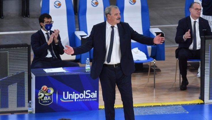 Basket, Sacchetti esonerato dalla Fortitudo Bologna