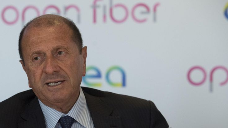 Banda larga, strappo al vertice di Open Fiber
