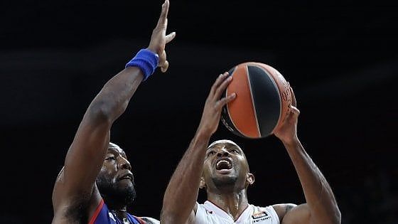 Basket, Eurolega: Milano cade anche a Istanbul. Playoff sempre più lontani