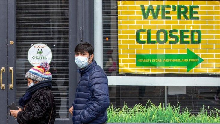 Coronavirus, in Irlanda scatta il lockdown, ma le scuole resteranno aperte